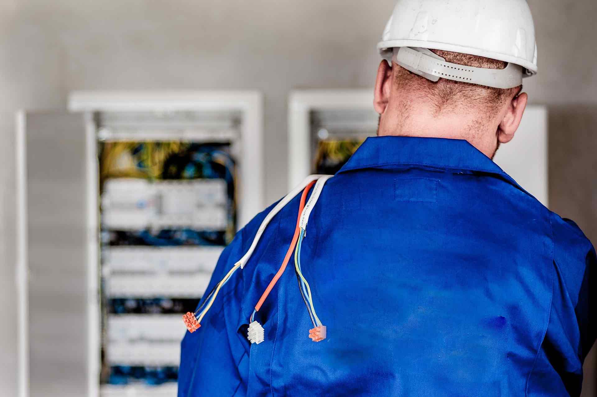 Indramat On-Site Repair Service Factory Certified Field Service Indramat repair, Bosch Rexroth On-Site Repair service. Servo Motots, Spindle Motor, Drives and Controls Repair.